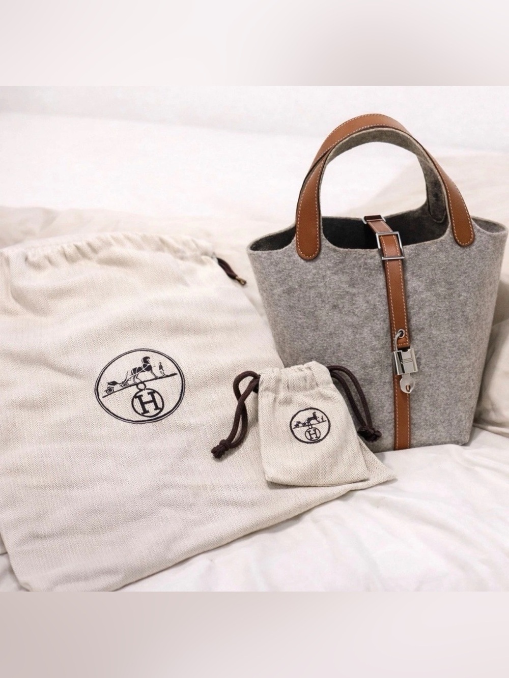 Hermès Felt Picotin with Gold Leather Trim – Full Dustbags & 2 Keys
